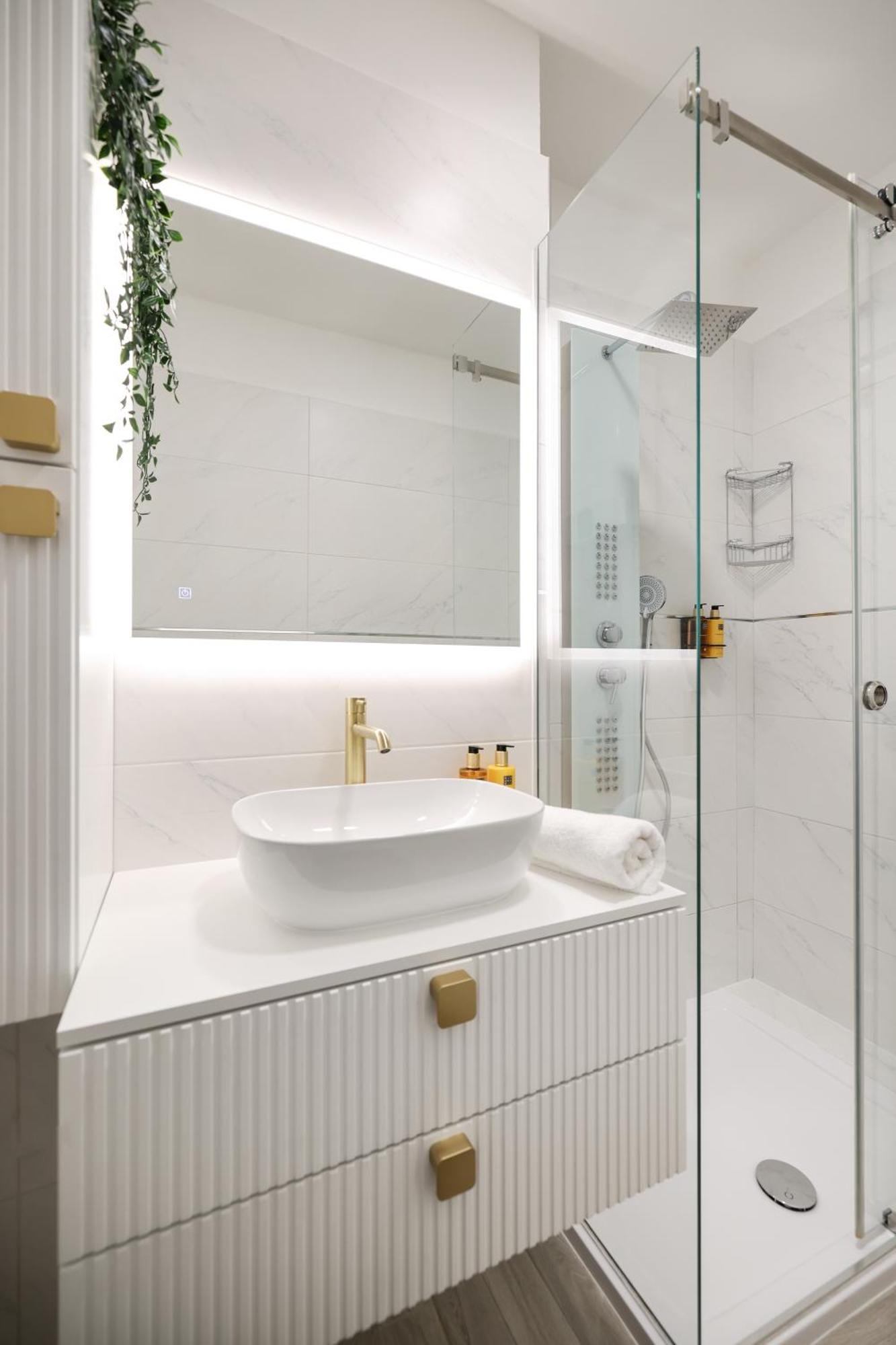 De Clave Luxury Apartment *