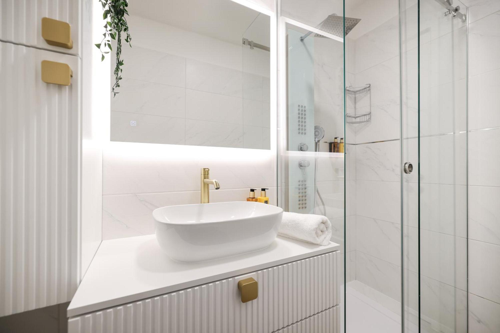 De Clave Luxury Apartment *